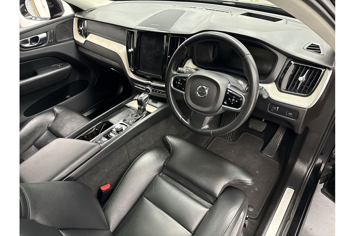 2020 Volvo XC60 D4 Inscription