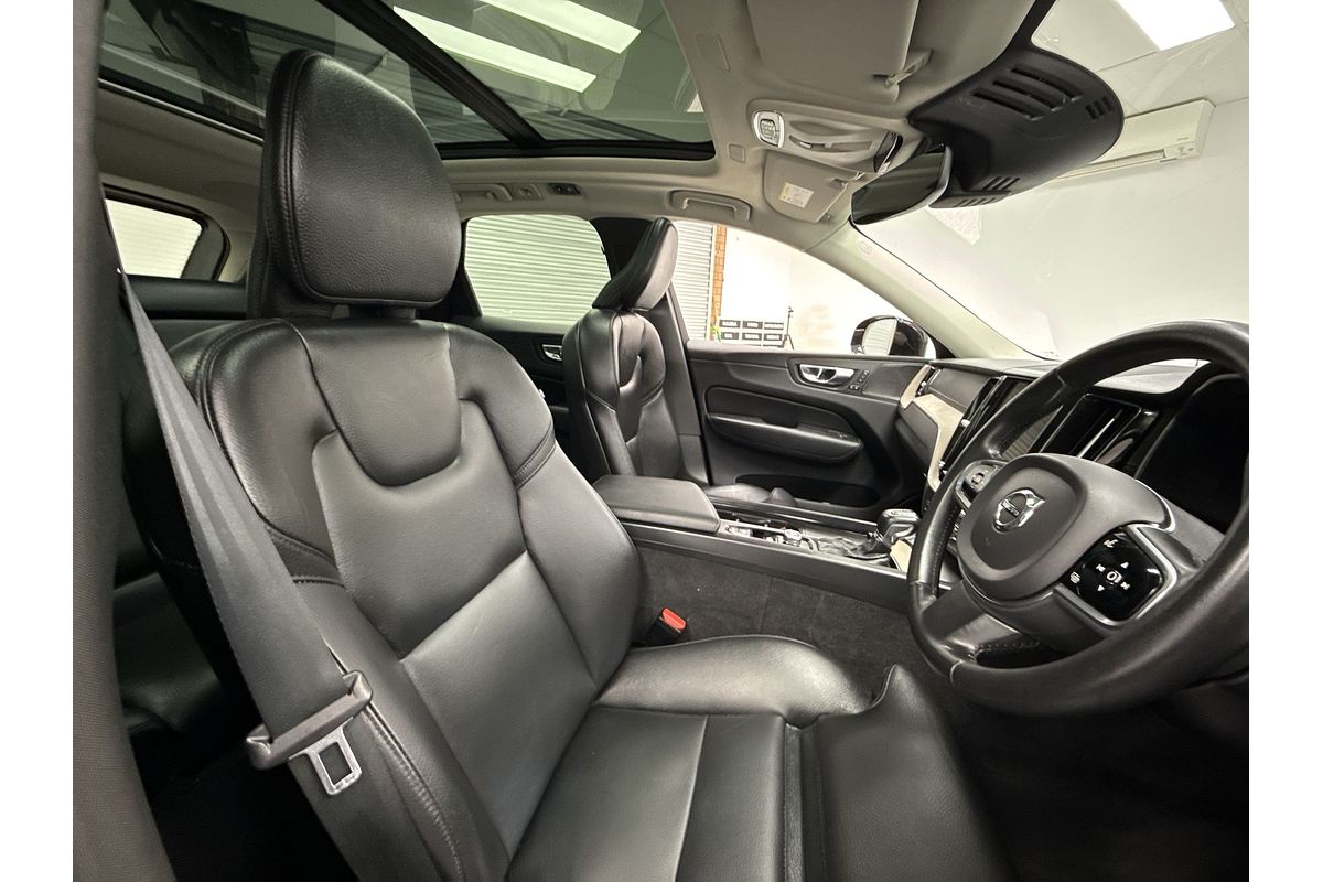 2020 Volvo XC60 D4 Inscription