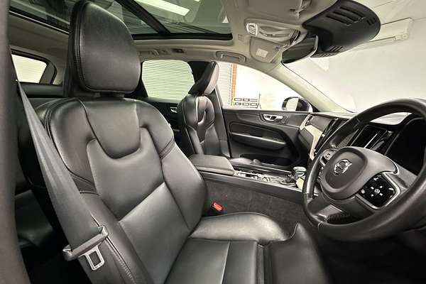 2020 Volvo XC60 D4 Inscription