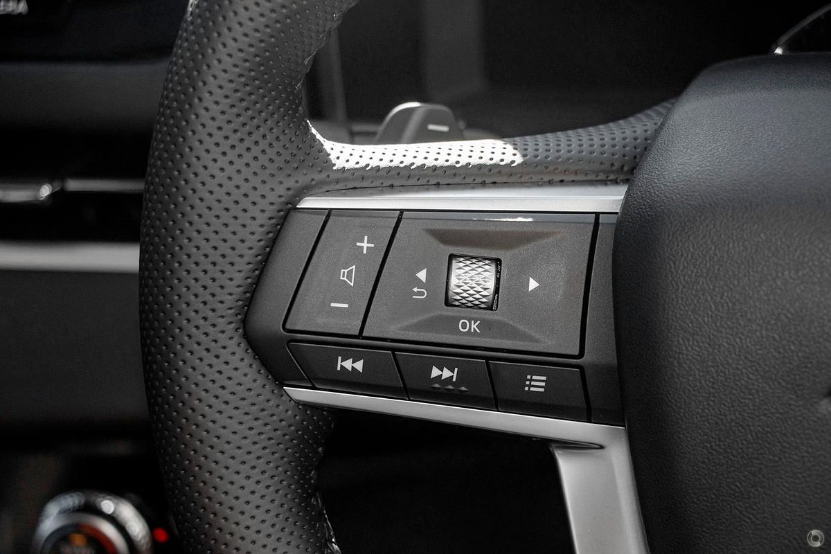 2025 Mitsubishi Outlander Exceed ZM