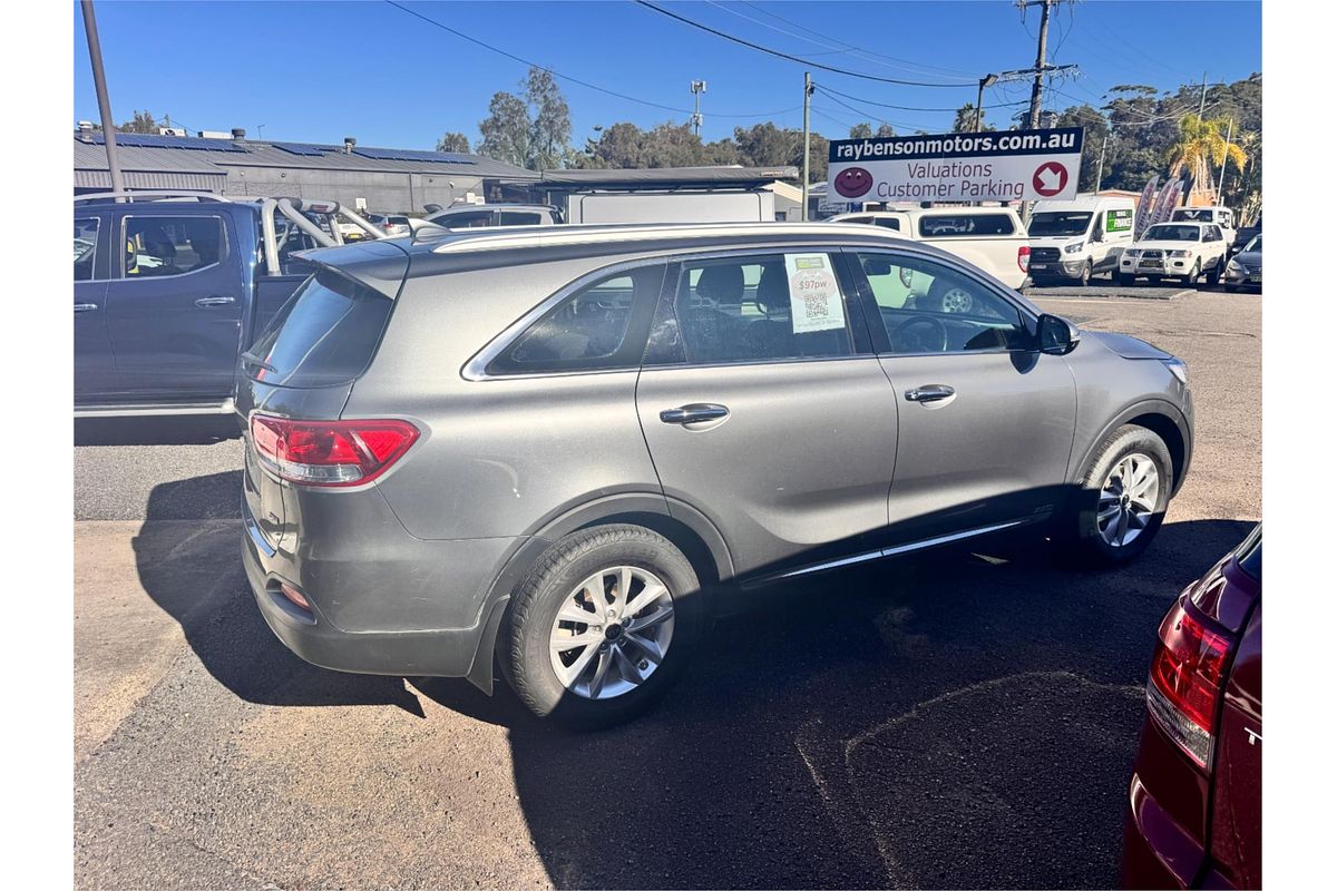 2016 Kia SORENTO Si UM