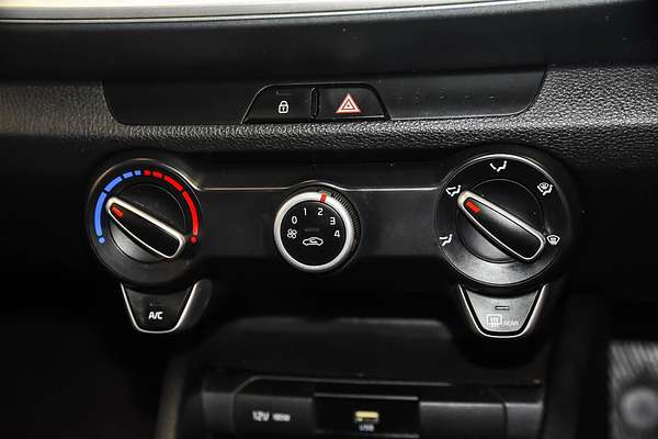 2022 Kia Stonic S YB