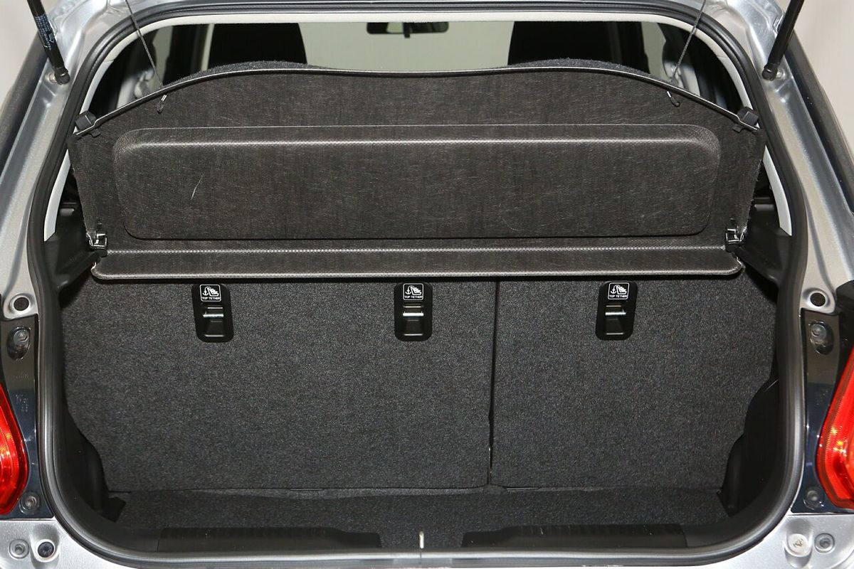 2019 Suzuki Swift GL Navigator AZ
