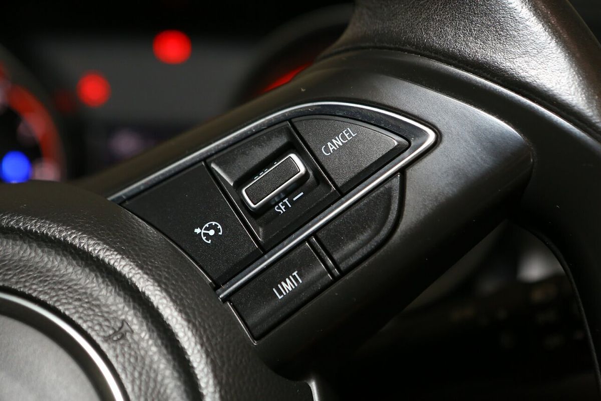 2019 Suzuki Swift GL Navigator AZ