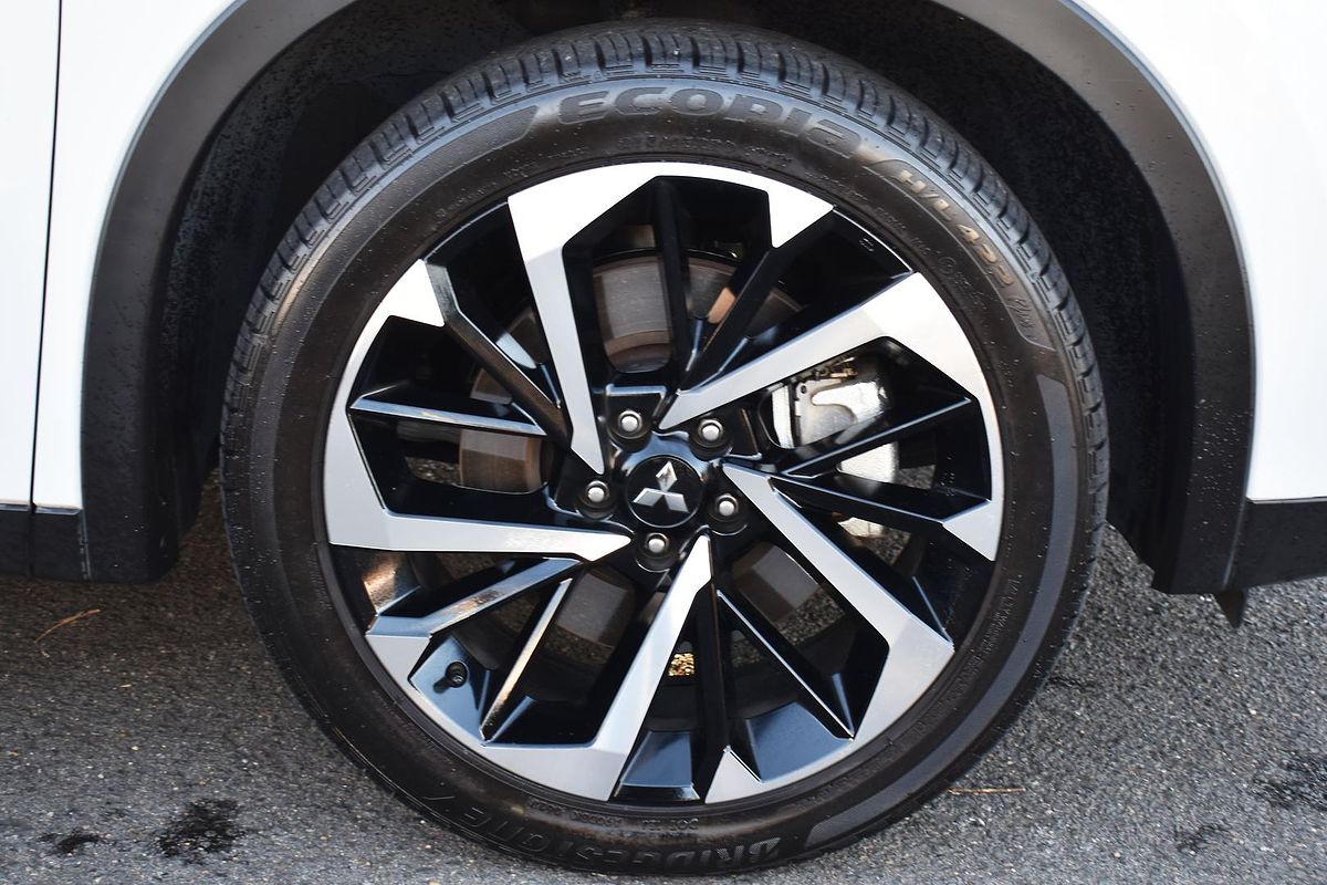 2023 Mitsubishi Outlander Aspire ZM