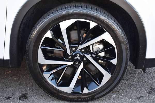 2023 Mitsubishi Outlander Aspire ZM