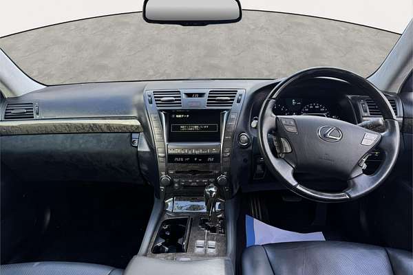 2007 Lexus LS L Package UVF455
