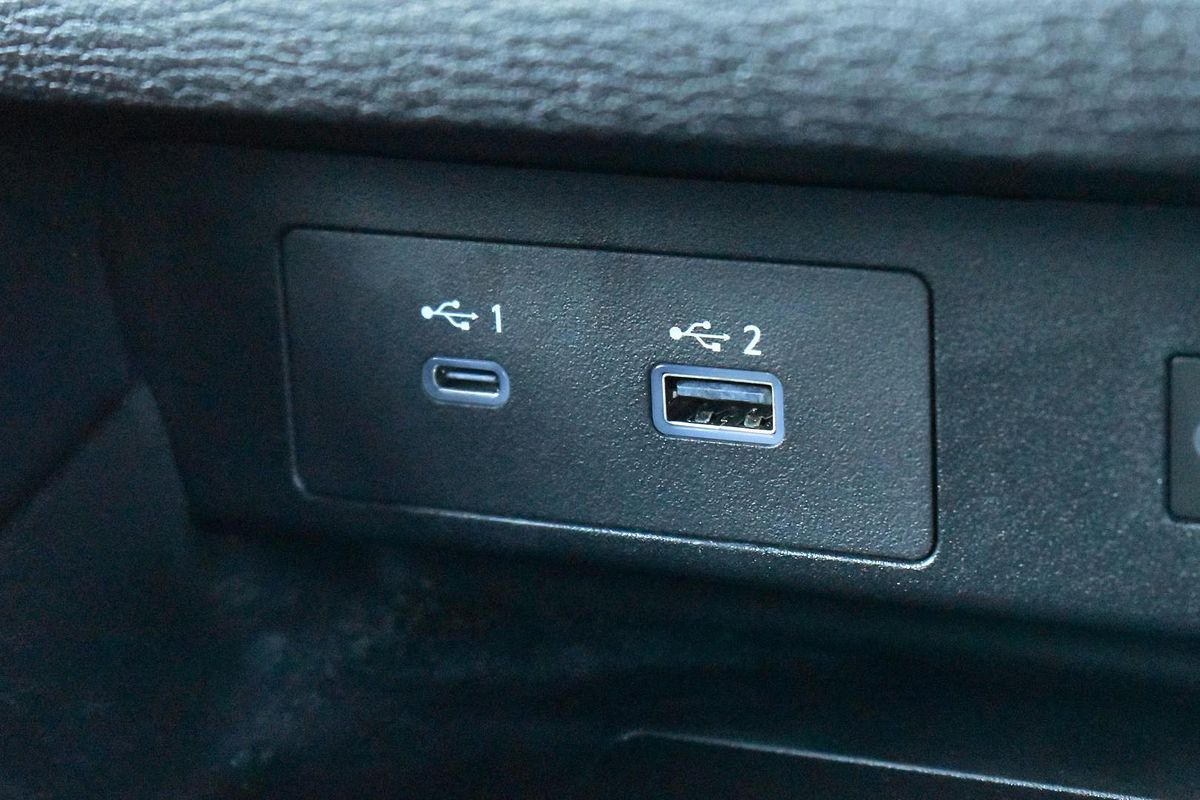 2023 Mitsubishi Outlander Aspire ZM