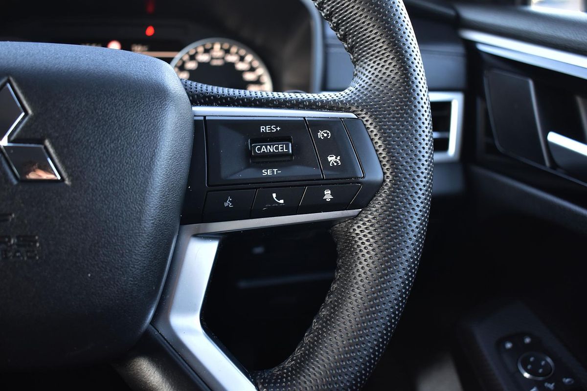 2023 Mitsubishi Outlander Aspire ZM