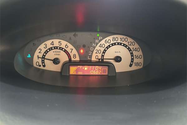 2000 Toyota Funcargo G