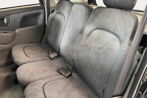 2000 Toyota Funcargo G