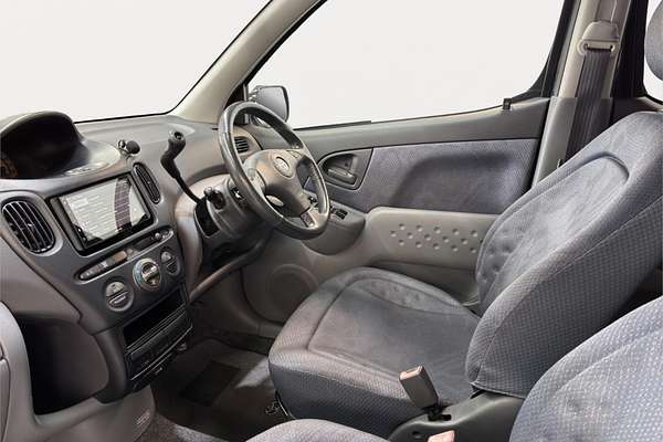 2000 Toyota Funcargo G