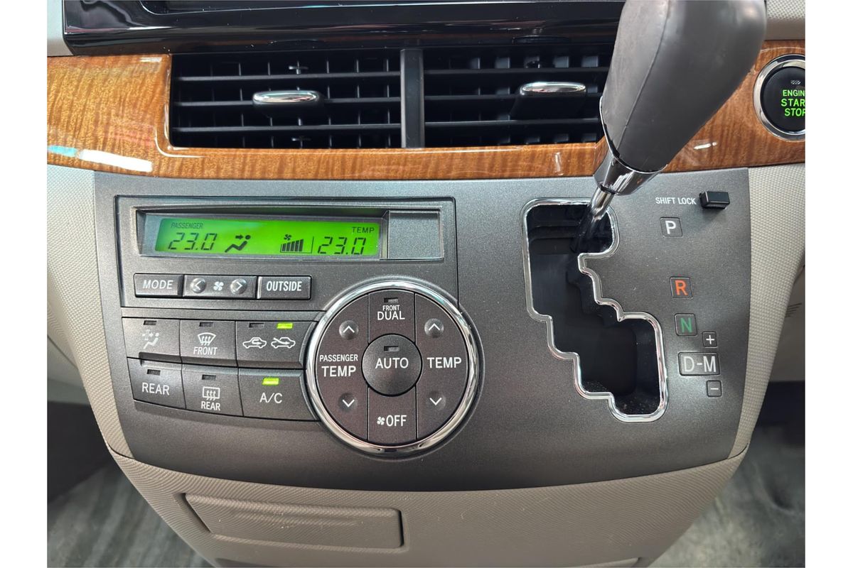 2010 Toyota Estima Aeras ACR50