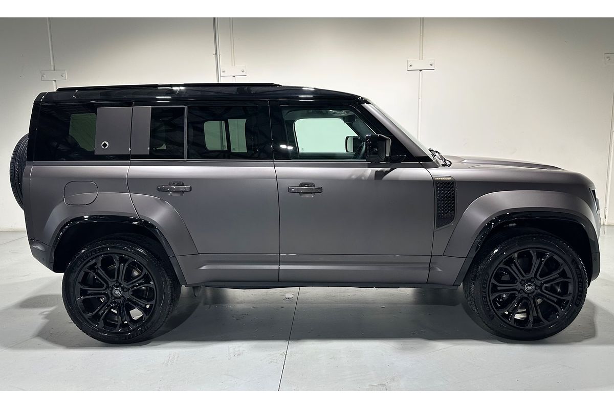 2025 Land Rover Defender 110 P635 OCTA L663