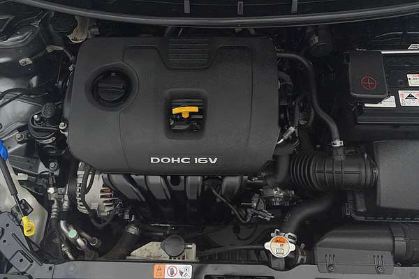 2017 Kia Cerato Sport YD