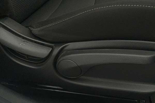 2017 Kia Cerato Sport YD