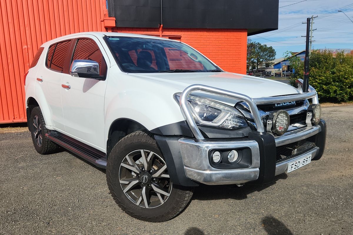 2020 Isuzu MU-X LS-U