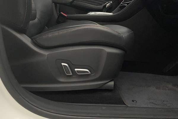 2022 MG HS Plus EV Essence SAS23