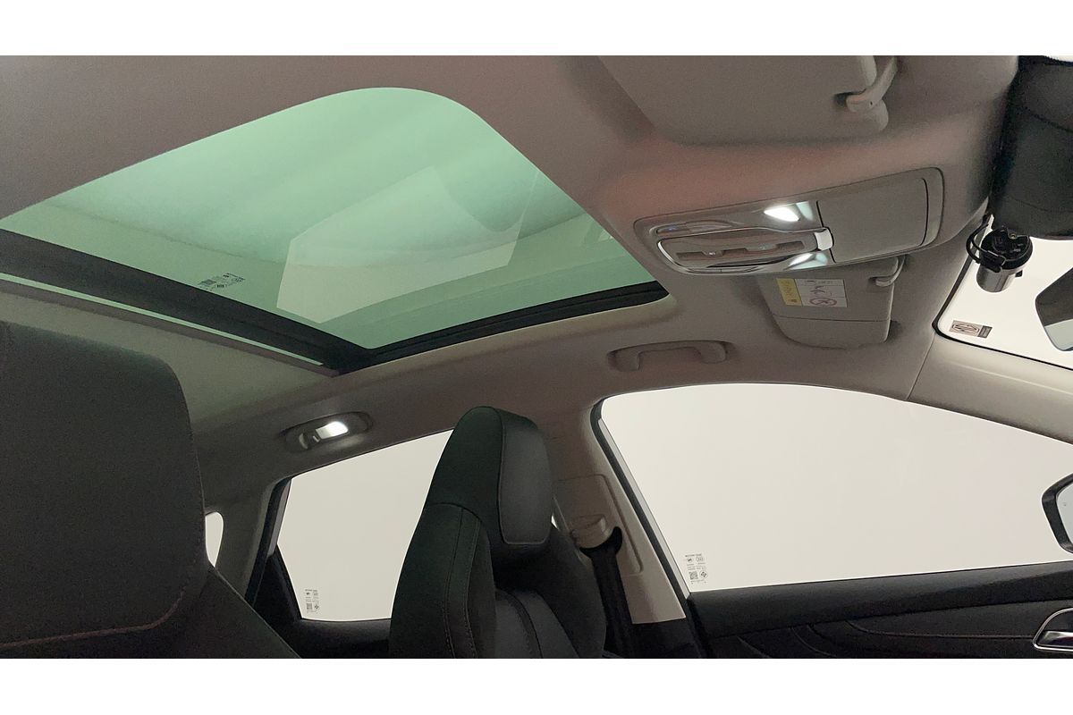 2022 MG HS Plus EV Essence SAS23