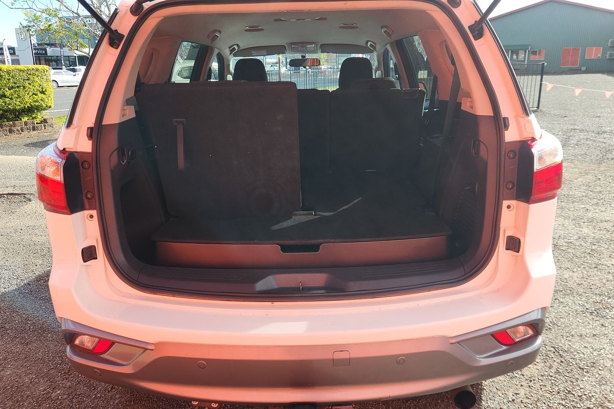 2020 Isuzu MU-X LS-U