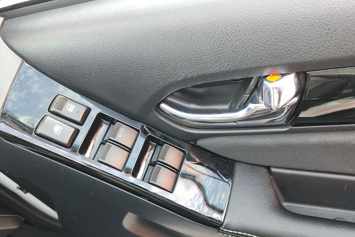 2020 Isuzu MU-X LS-U