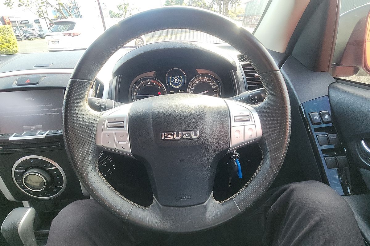 2020 Isuzu MU-X LS-U