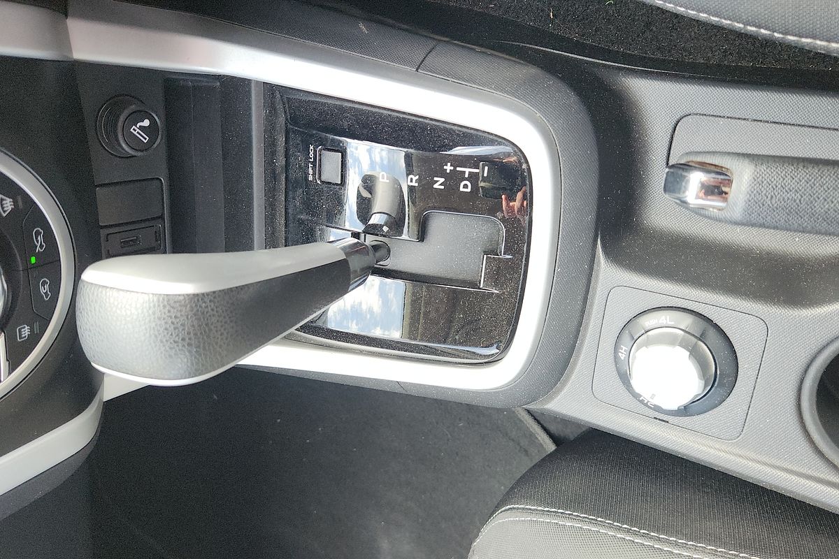 2020 Isuzu MU-X LS-U