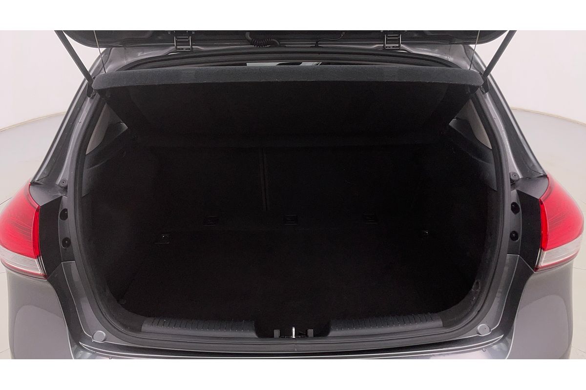 2017 Kia Cerato S YD