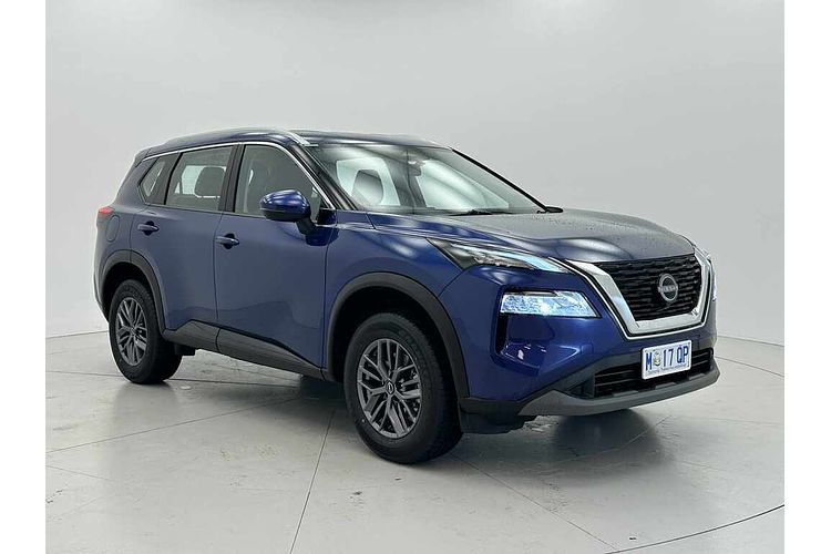 2025 Nissan X-TRAIL ST T33