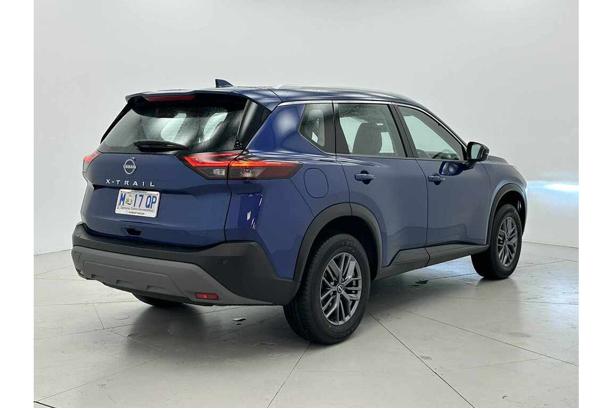 2025 Nissan X-TRAIL ST T33