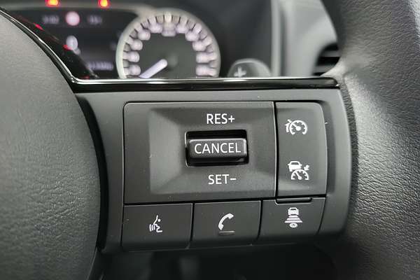 2025 Nissan X-TRAIL ST T33