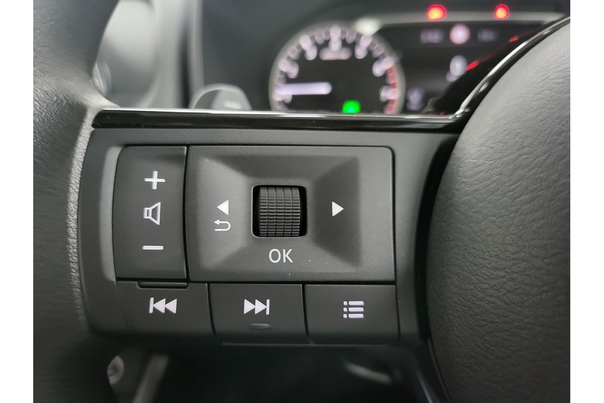2025 Nissan X-TRAIL ST T33
