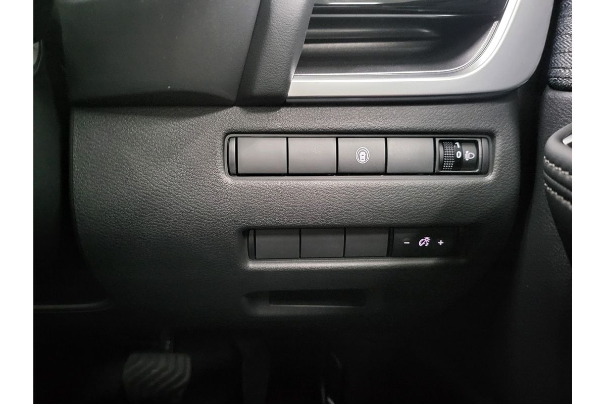 2025 Nissan X-TRAIL ST T33