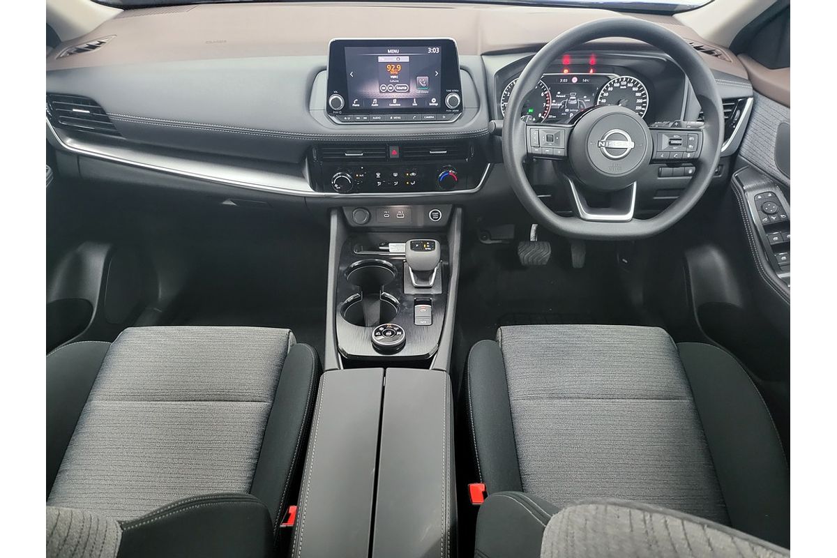 2025 Nissan X-TRAIL ST T33