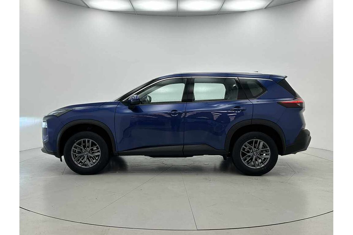 2025 Nissan X-TRAIL ST T33