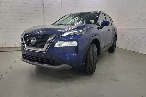 2025 Nissan X-TRAIL ST T33