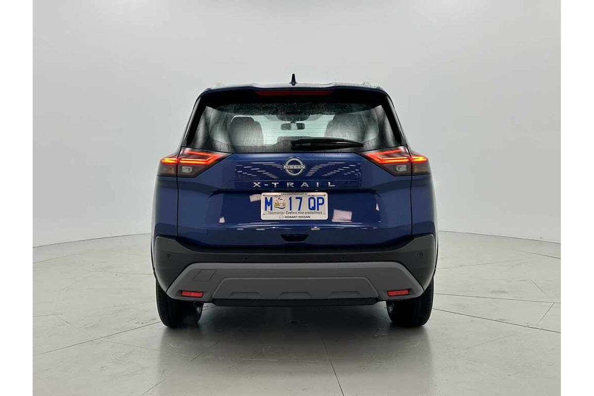 2025 Nissan X-TRAIL ST T33