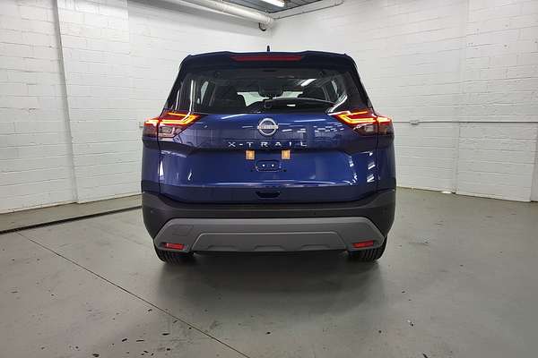 2025 Nissan X-TRAIL ST T33