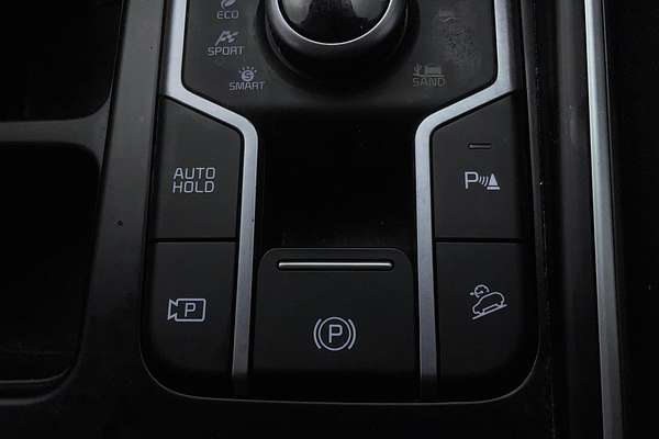 2022 Kia Sorento Sport MQ4