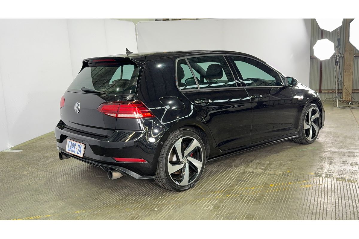 2017 Volkswagen Golf GTI 7.5