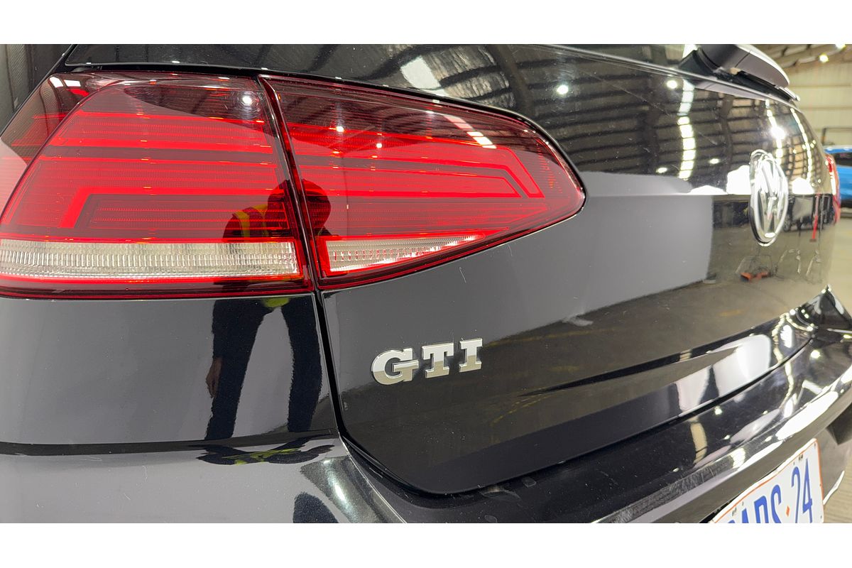 2017 Volkswagen Golf GTI 7.5