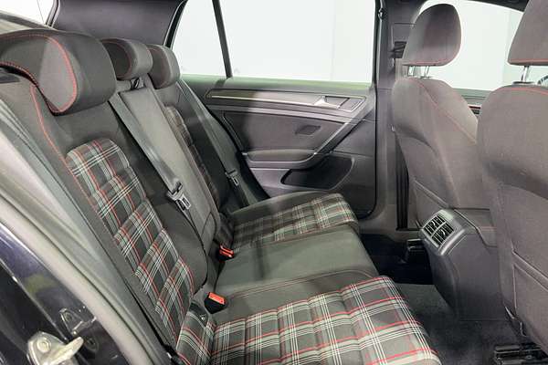 2017 Volkswagen Golf GTI 7.5