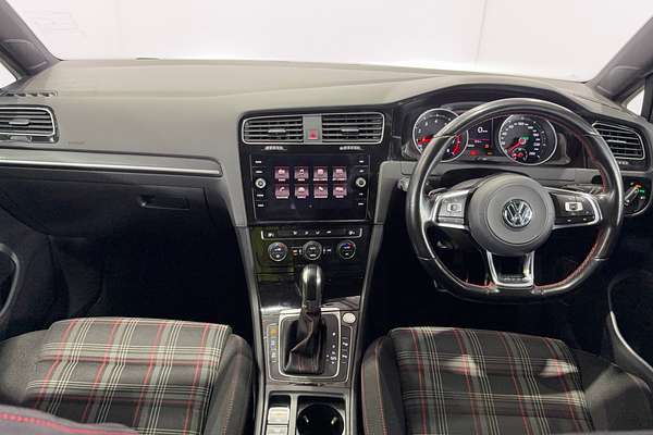 2017 Volkswagen Golf GTI 7.5