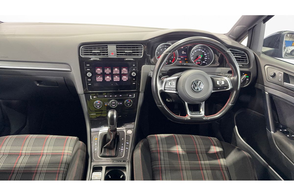 2017 Volkswagen Golf GTI 7.5