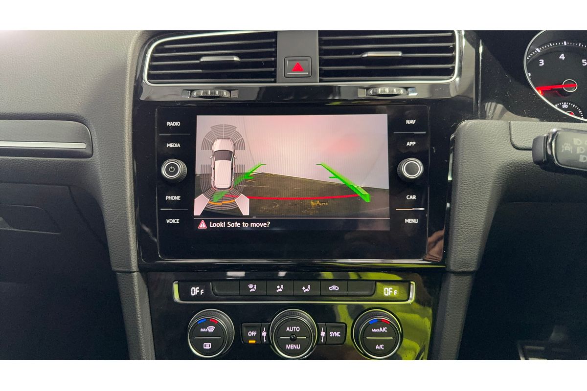 2017 Volkswagen Golf GTI 7.5