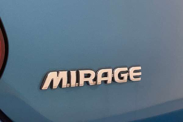 2021 Mitsubishi Mirage ES LB
