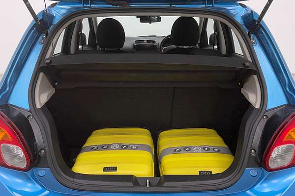 2021 Mitsubishi Mirage ES LB