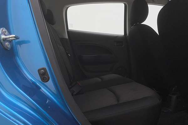 2021 Mitsubishi Mirage ES LB