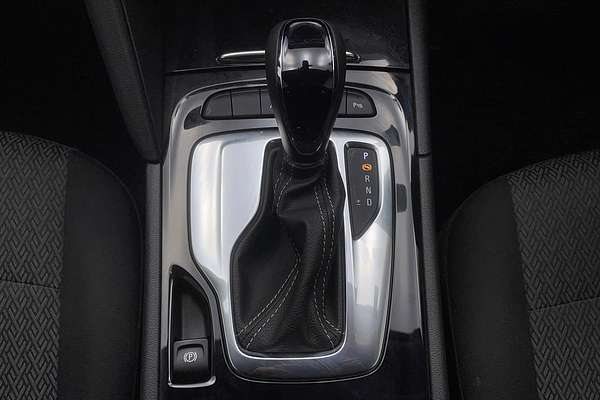 2019 Holden Commodore LT ZB