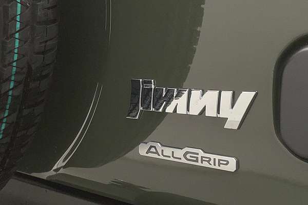 2022 Suzuki Jimny GLX GJ